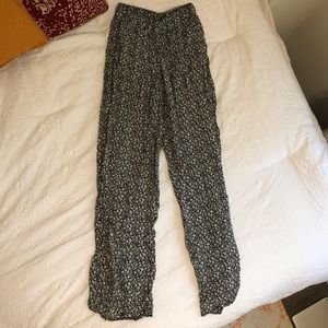 Beautiful flowy brandy Melville pants!